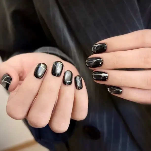 The Future of Fingertips: How AI, Robotics, and Digital Tech are Disrupting the 2026 Nail Industry